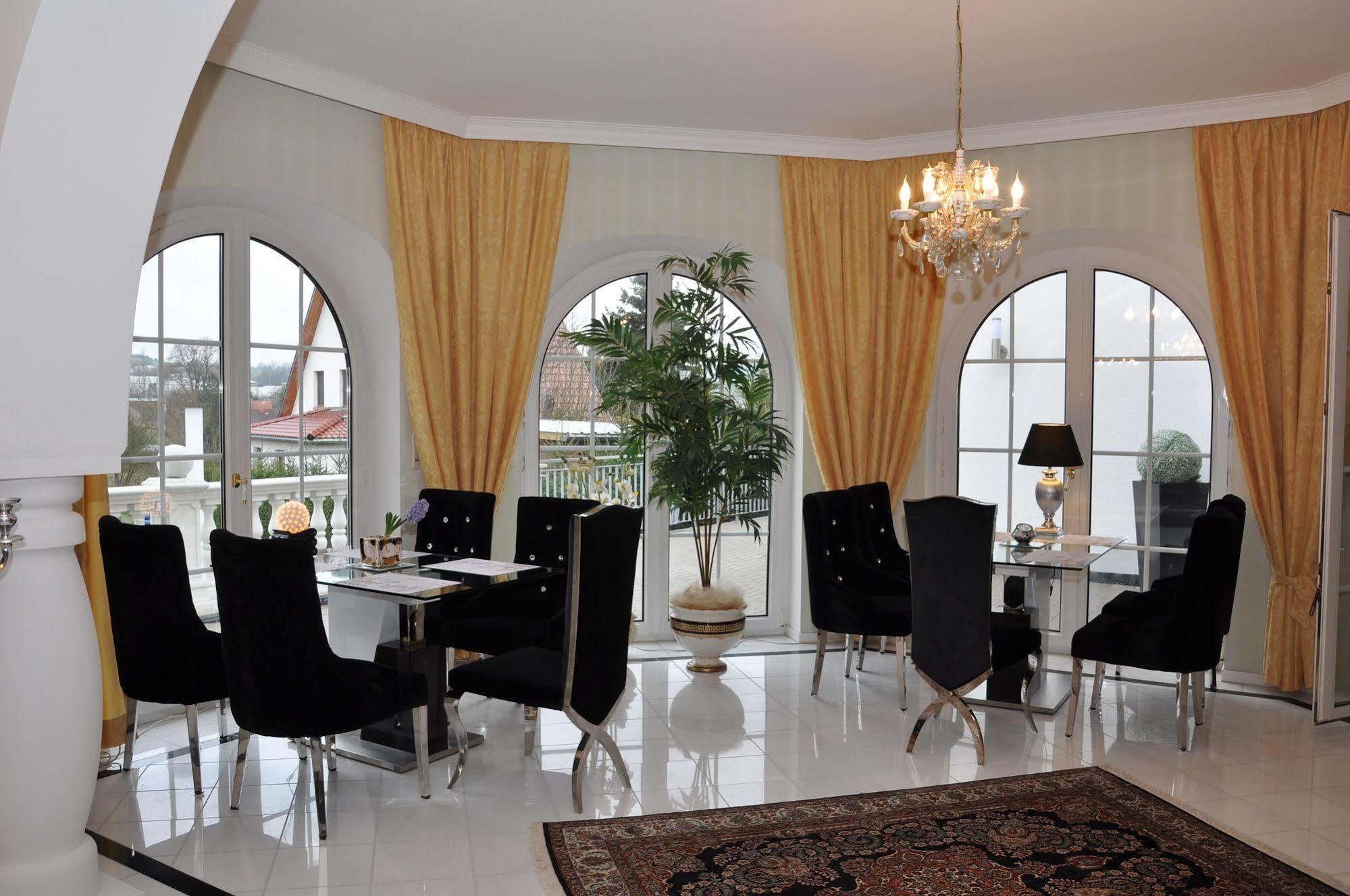 Gaestehaus Villa Casamia (Adults Only) Schmalkalden Bagian luar foto